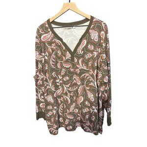 Belle By Kim Gravel 4X Floral Long Sleeve V-Neck Top‎